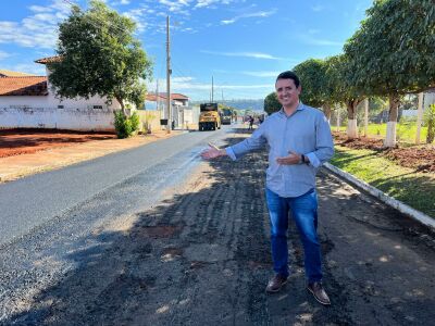 Imagem da notícia Rodrigo Freitas em parceria com governador Ridel investe R$ 11 milhões em recapeamento na Vila Izanópolis em Cassilândia